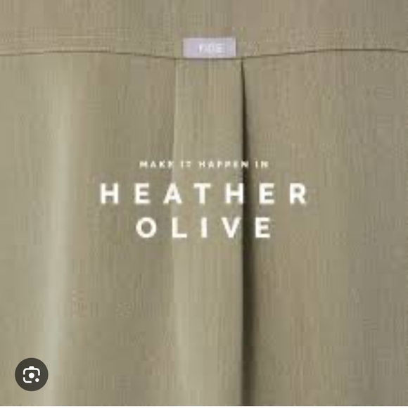 Heather olive figs scrub set - Picture 2 of 2